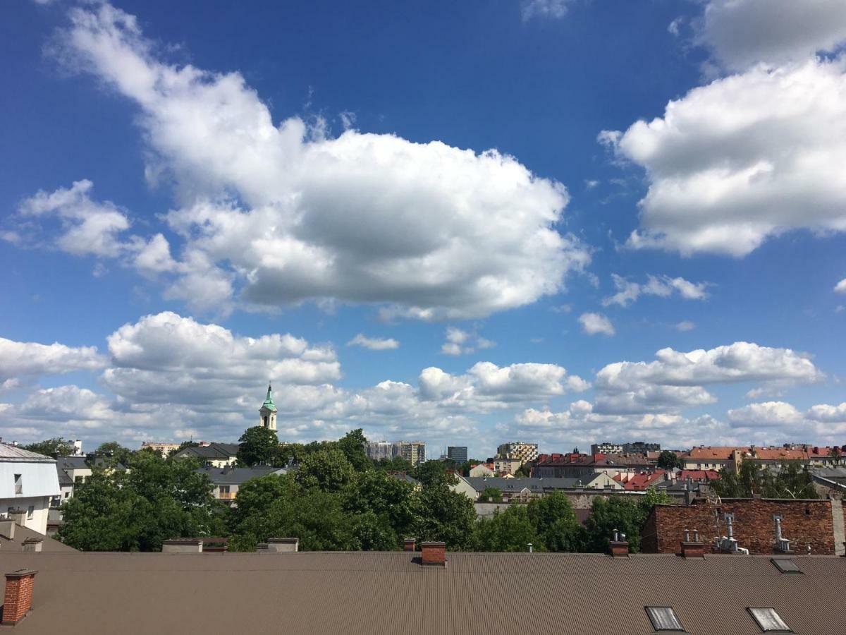 Family & Business Elegant Apartments Rynek Centrum Downtown - 2 Bedroom, Balcony, Parking Kielce Exterior foto